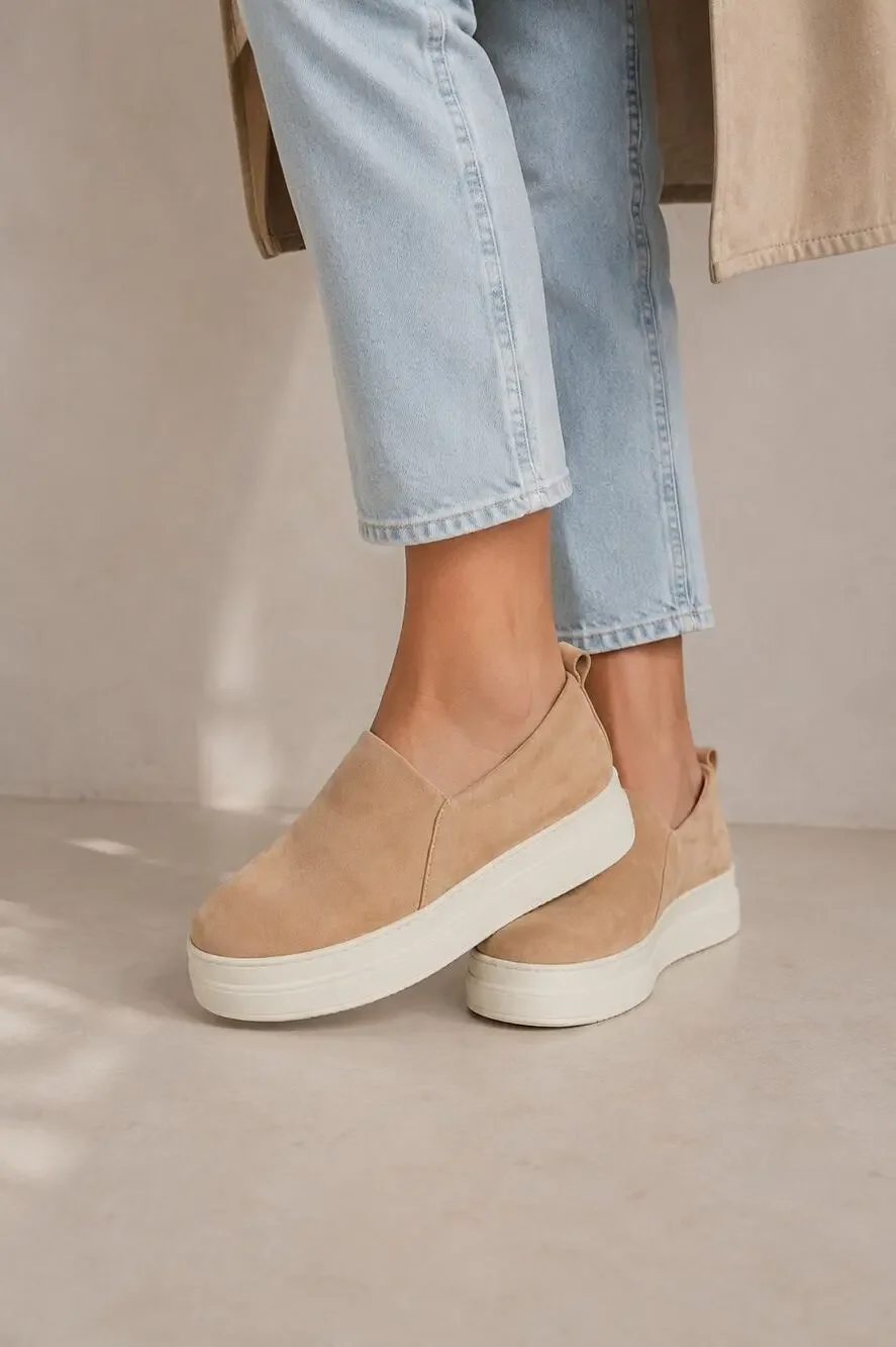 J Slides Tan Suede Leather Slip On Platform Flats Womens 7 Comfort Shoes Classic